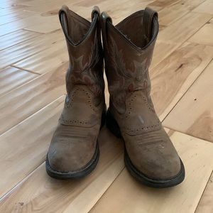 Cowboy boots for your rodeo star!